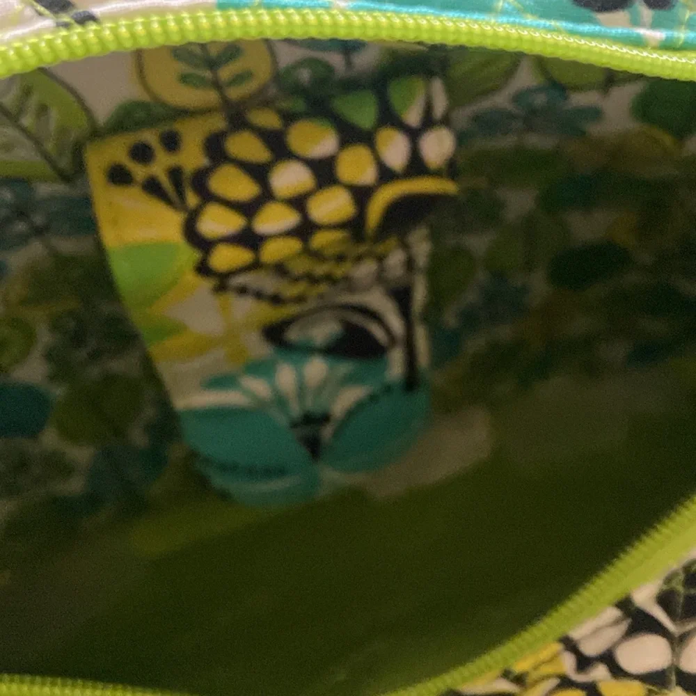 Vera BradleyFloral Green and Blue Women's Bag